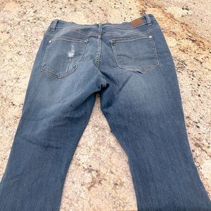 Judy Blue skinny fit distressed jeans. Size 18. Like new condition